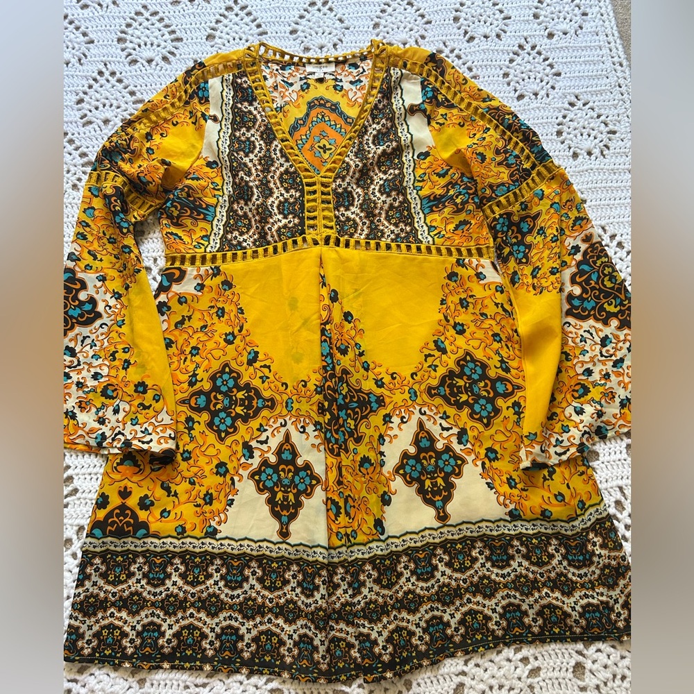 Umgee Tunic Size M Crochet Bohemian Bell Sleeves Yellow Layering Boutique - Picture 3 of 11